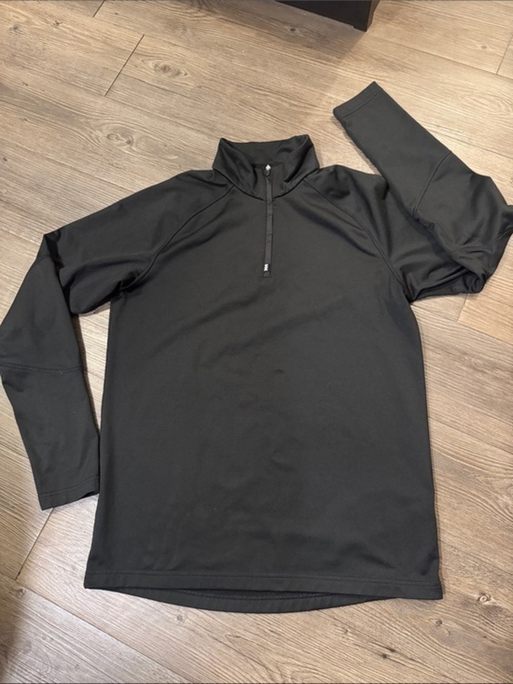 Helly Hansen Men's Black Fleece Lined Quarter-Zip Pullover Top. M. Like New!